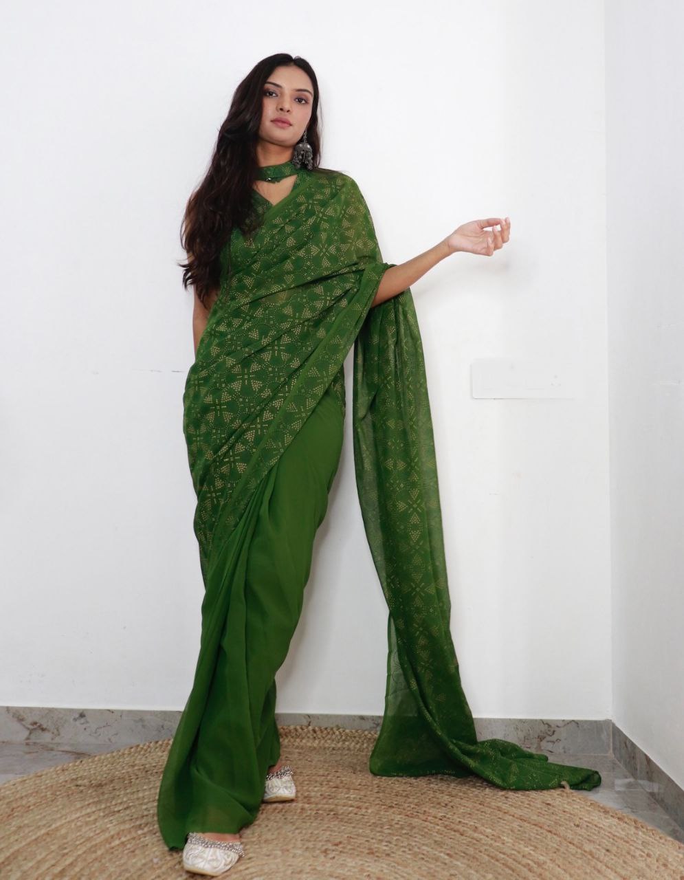 1 Minute Ready To Wear Saree In Imported Georgette Bandhani Print With Blouse