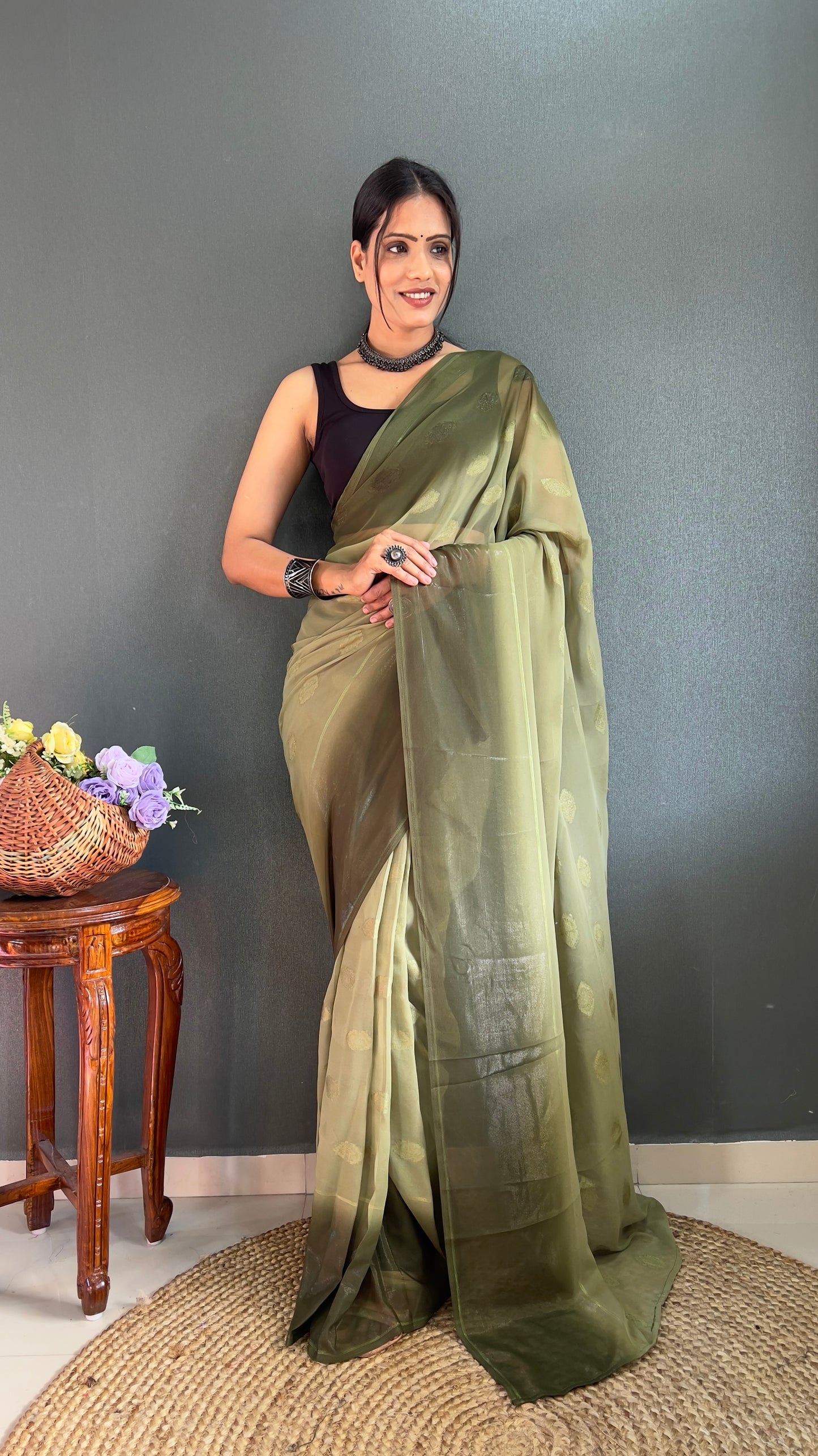 1-Minute Ready To Wear Saree In Simmer Butti Silk With Banglori Blouse